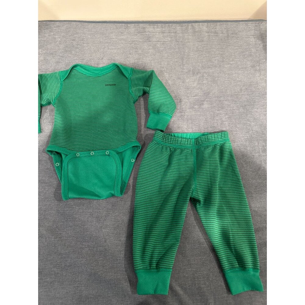 Patagonia Capilene Set - Green